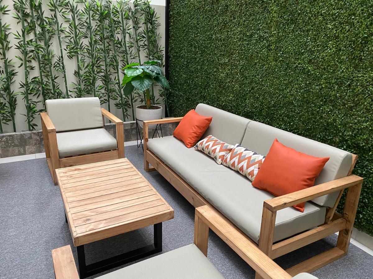 Apartamento Silvia's New Spacious Patio Pad Lima